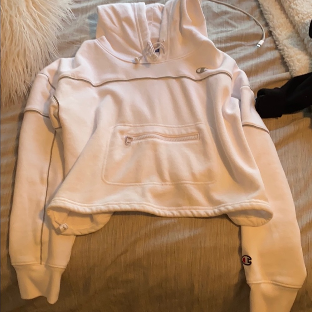 Cropped champion sweatshirt